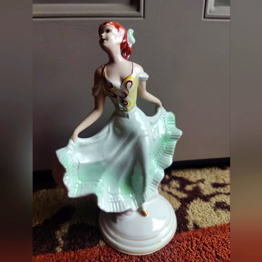 Vintage 1960s Polish Steatyt Pottery Studio Dancing Lady Buksowicz